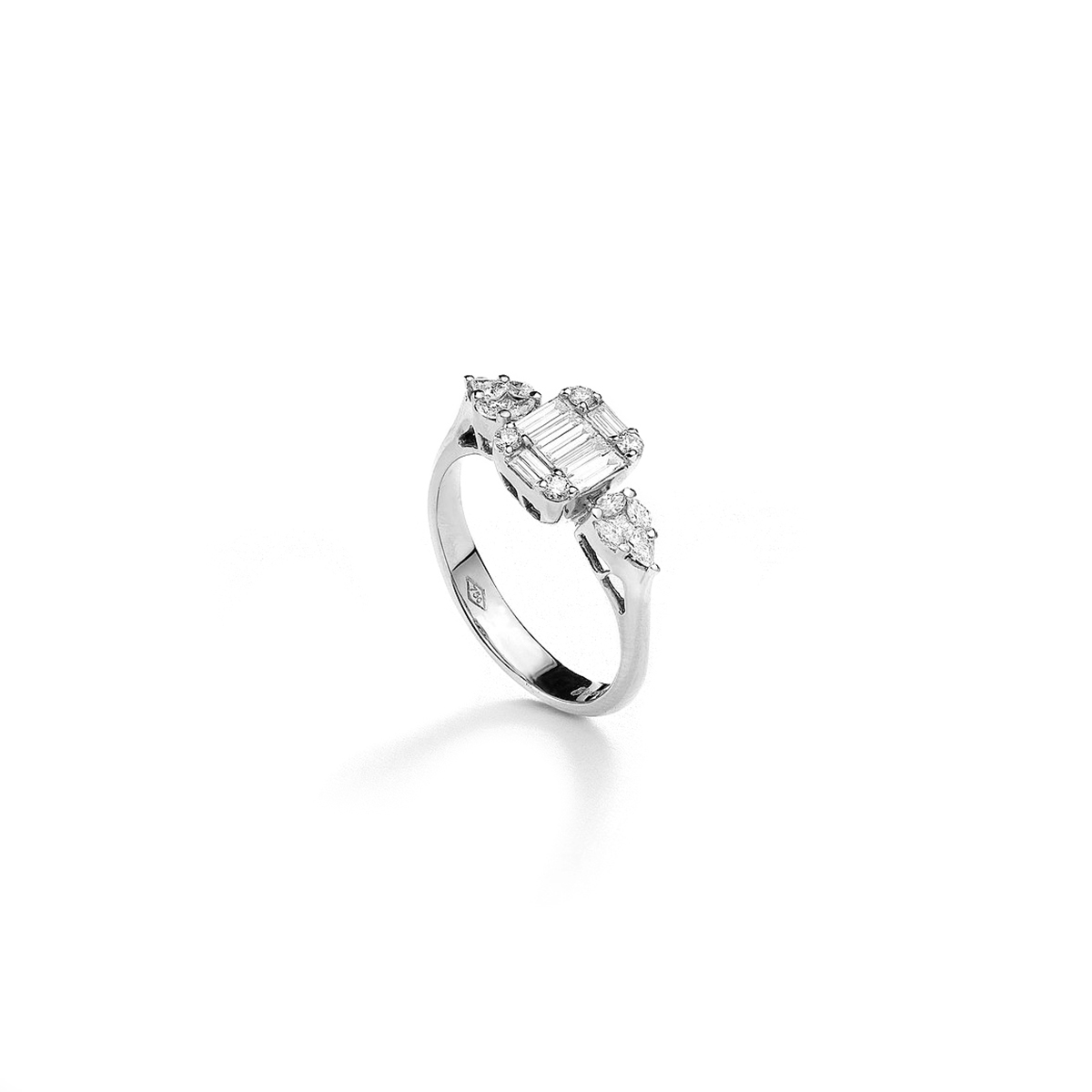 diamonds-princess-marquise-18k-gold-ring