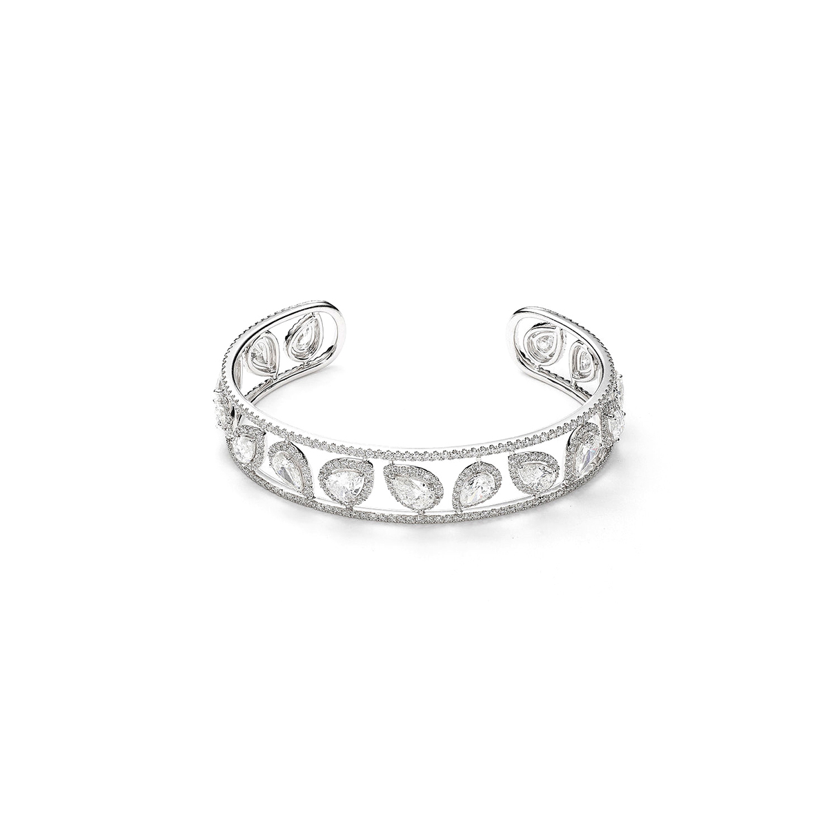 diamond-jewels-pear-shaped18kt-white-gold-bangle