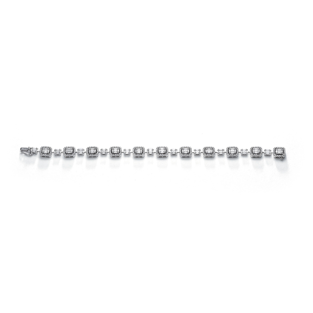 diamond-jewels-baquette-cut-white-gold-bracelet