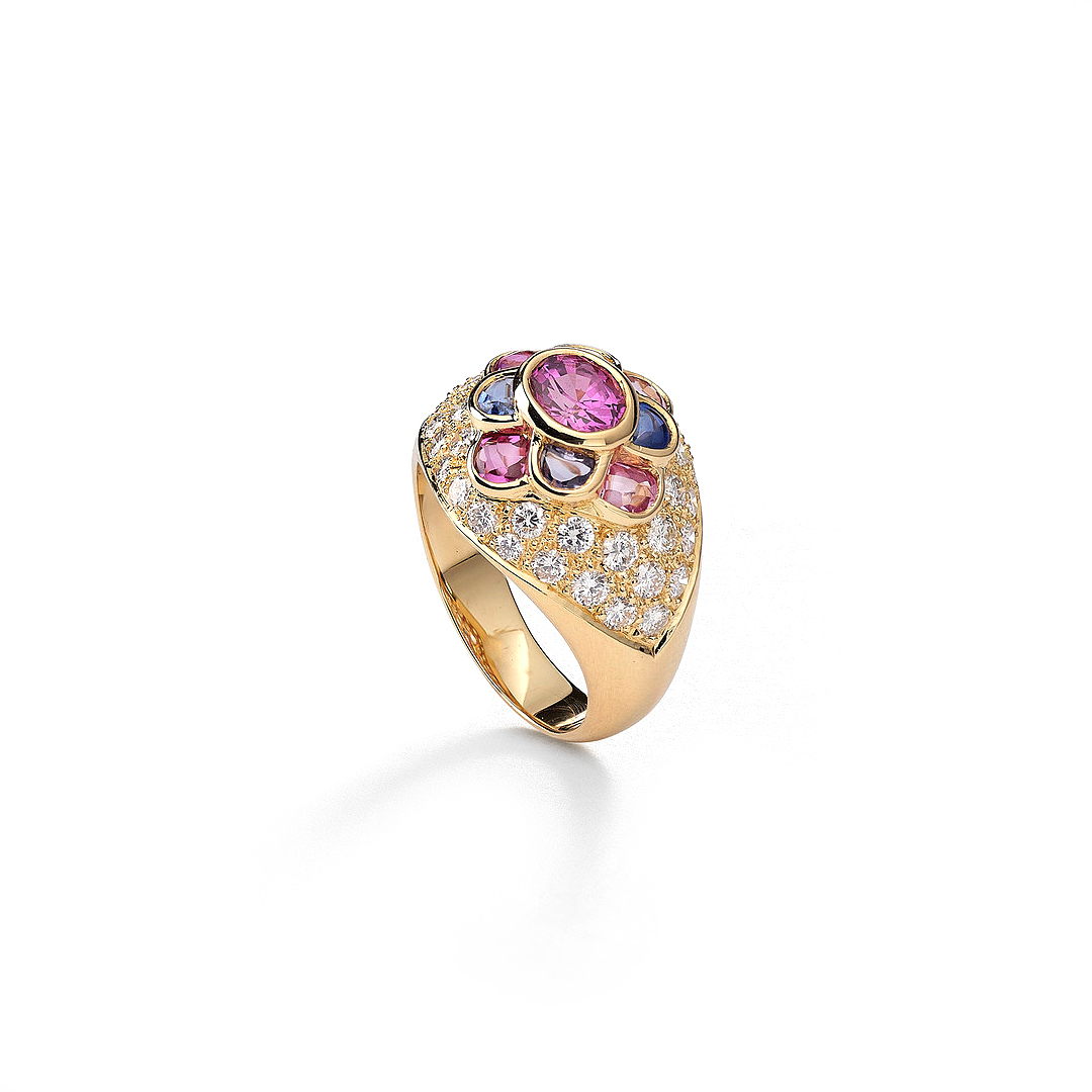 diamond-jewels-oval-cut-sapphires-18kt-yellow-gold-ring